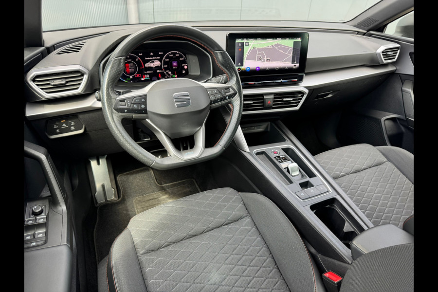 Seat Leon Sportstourer 1.4 TSI eHybrid PHEV FR * Trekhaak * Camera * Stoelverwarming *