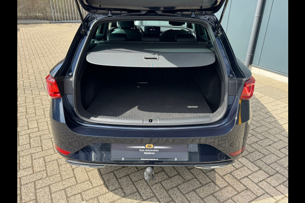 Seat Leon Sportstourer 1.4 TSI eHybrid PHEV FR * Trekhaak * Camera * Stoelverwarming *
