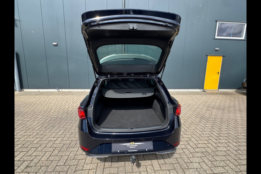 Seat Leon Sportstourer 1.4 TSI eHybrid PHEV FR * Trekhaak * Camera * Stoelverwarming *