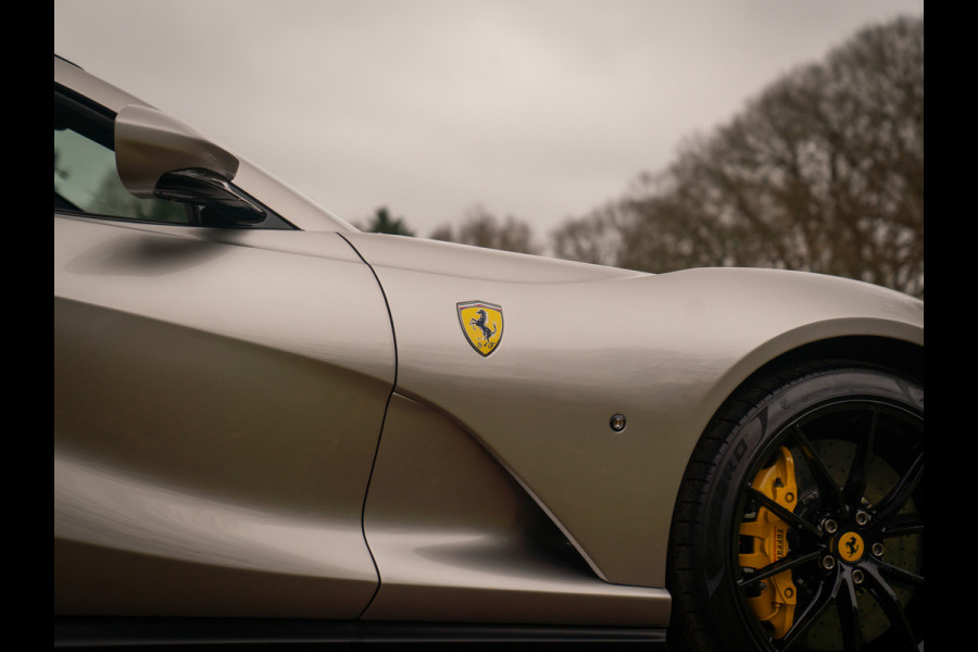 Ferrari 812 GTS 6.5 V12 HELE | Aluminium Lucido | Racing Seats | Lift | Pass. display