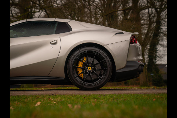 Ferrari 812 GTS 6.5 V12 HELE | Aluminium Lucido | Racing Seats | Lift | Pass. display