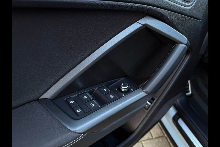 Audi Q3 Sportback 45TFSI e 245pk S-Tronic Competition S Edition S-Line 1éEig 8Dkm! Audi Exclusive|Pano|Ambiance|Camera|Matrix|RSQ3