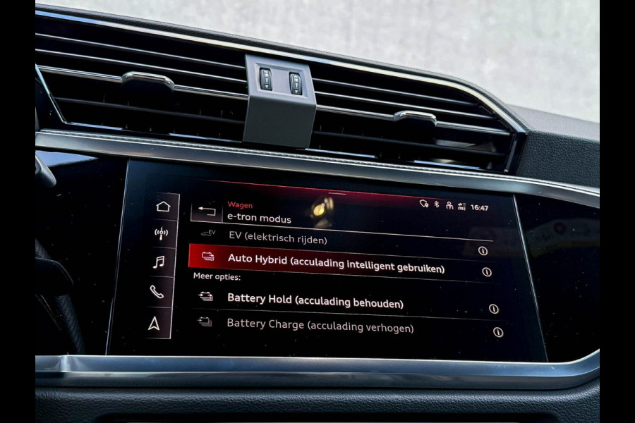 Audi Q3 Sportback 45TFSI e 245pk S-Tronic Competition S Edition S-Line 1éEig 8Dkm! Audi Exclusive|Pano|Ambiance|Camera|Matrix|RSQ3