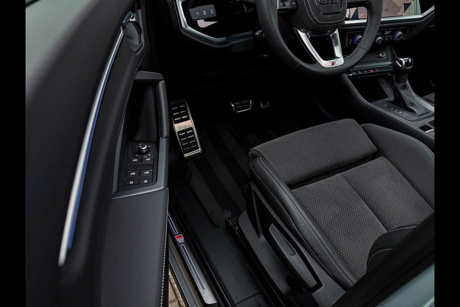Audi Q3 Sportback 45TFSI e 245pk S-Tronic Competition S Edition S-Line 1éEig 8Dkm! Audi Exclusive|Pano|Ambiance|Camera|Matrix|RSQ3