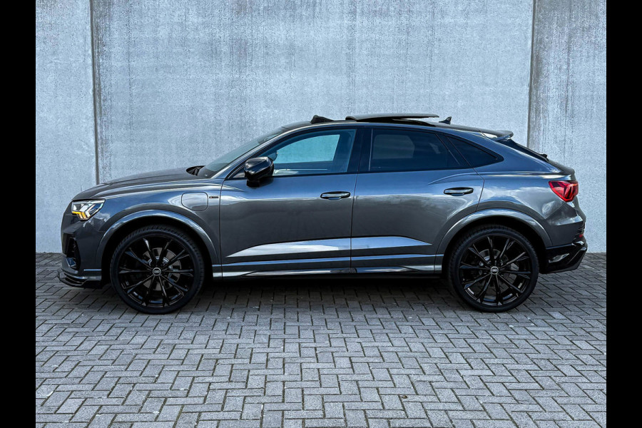 Audi Q3 Sportback 45TFSI e 245pk S-Tronic Competition S Edition S-Line 1éEig Pano|S+Memory|360°|Ambiance|Lane|Matrix|Trekhaak|RSQ3