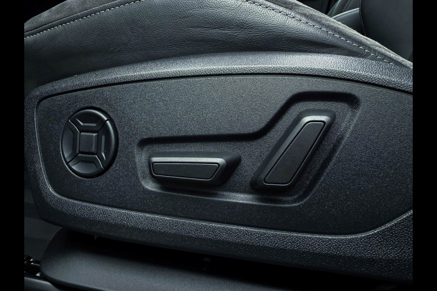 Audi Q3 Sportback 45TFSI e 245pk S-Tronic Competition S Edition S-Line 1éEig Pano|S+Memory|360°|Ambiance|Lane|Matrix|Trekhaak|RSQ3