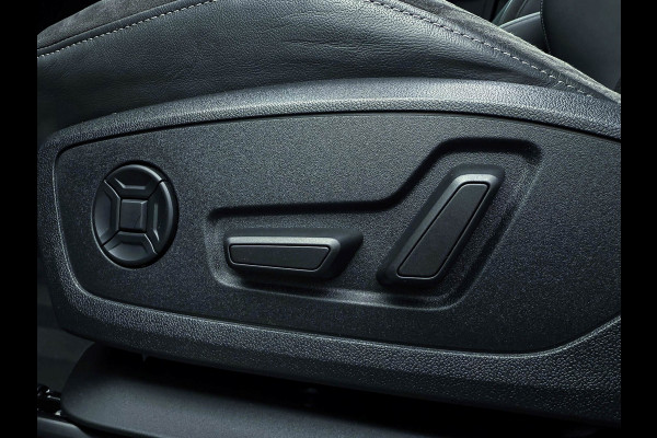 Audi Q3 Sportback 45TFSI e 245pk S-Tronic Competition S Edition S-Line 1éEig Pano|S+Memory|360°|Ambiance|Lane|Matrix|Trekhaak|RSQ3