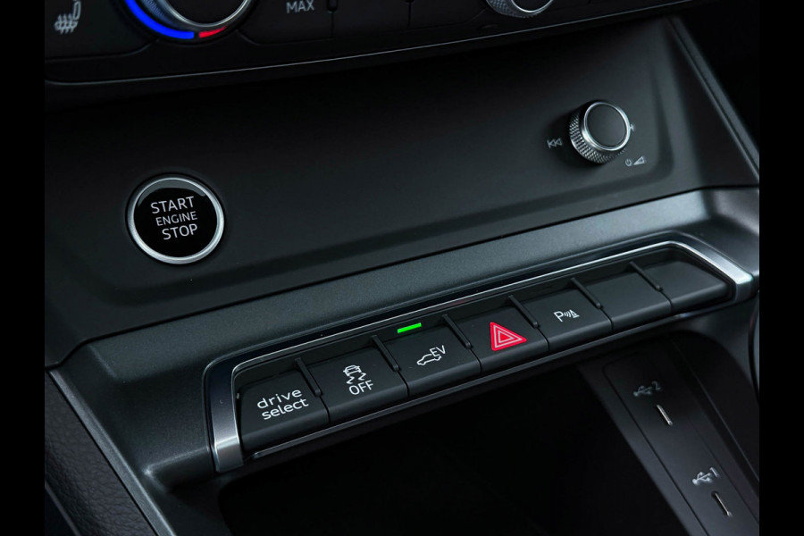 Audi Q3 Sportback 45TFSI e 245pk S-Tronic Competition S Edition S-Line 1éEig Pano|S+Memory|360°|Ambiance|Lane|Matrix|Trekhaak|RSQ3