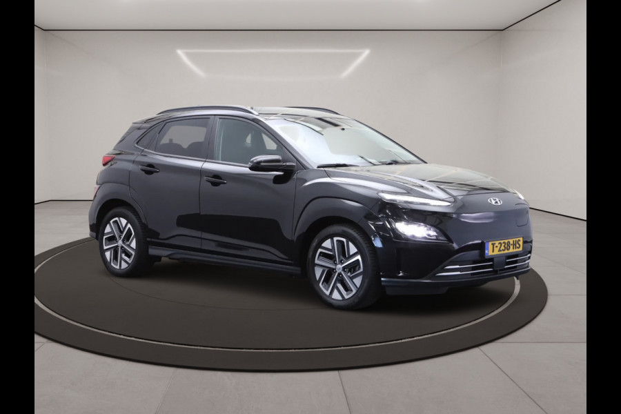 Hyundai Kona EV Premium 64 kWh 204 PK, Leder, 4 x Stoelverwarming, Head-Up, Camera