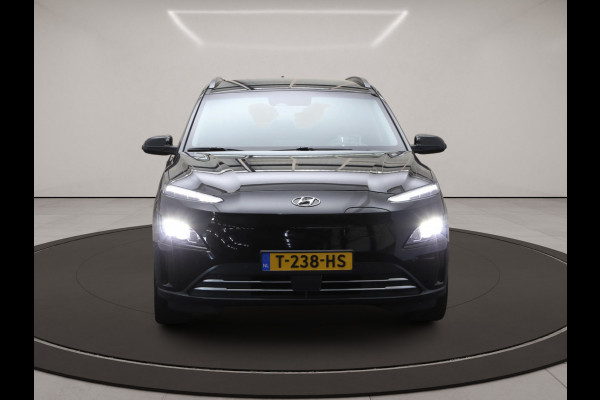 Hyundai Kona EV Premium 64 kWh 204 PK, Leder, 4 x Stoelverwarming, Head-Up, Camera