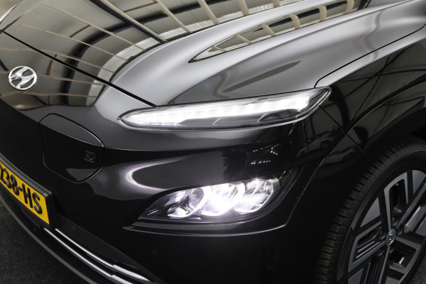 Hyundai Kona EV Premium 64 kWh 204 PK, Leder, 4 x Stoelverwarming, Head-Up, Camera