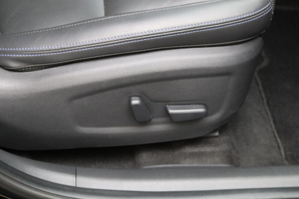 Hyundai Kona EV Premium 64 kWh 204 PK, Leder, 4 x Stoelverwarming, Head-Up, Camera