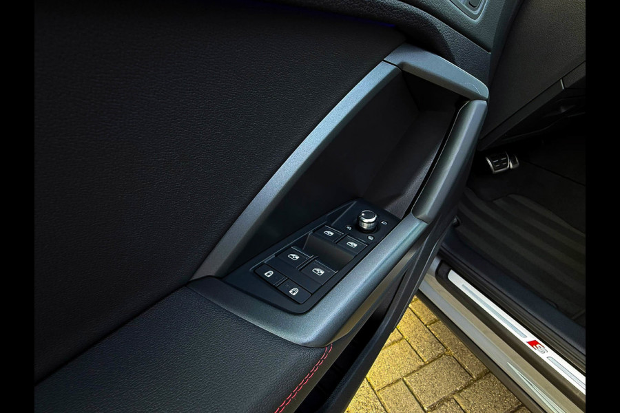 Audi Q3 Sportback 45TFSI e 245pk S-Tronic Competition S Edition S-Line 1é Eig Audi Exclusive|Pano|Sonos|Ambiance|360°|Matrix|RSQ3!