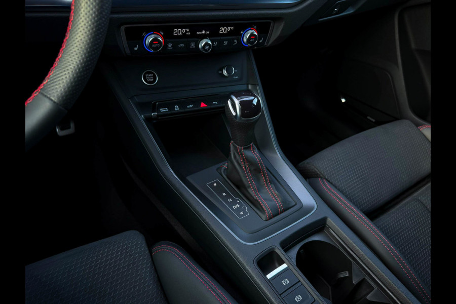 Audi Q3 Sportback 45TFSI e 245pk S-Tronic Competition S Edition S-Line 1é Eig Audi Exclusive|Pano|Sonos|Ambiance|360°|Matrix|RSQ3!