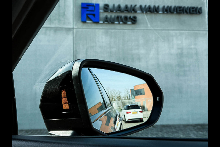 Audi Q3 Sportback 45TFSI e 245pk S-Tronic Competition S Edition S-Line 1é Eig Audi Exclusive|Pano|Sonos|Ambiance|360°|Matrix|RSQ3!