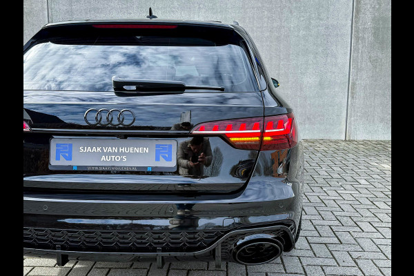 Audi A4 Avant 2.0TFSI 245pk S-Tronic Competition S Edition S-Line 1é Eig! Panoramadak|Virtual|Ambiance|LED Matrix|Leder|Carbon|RS4