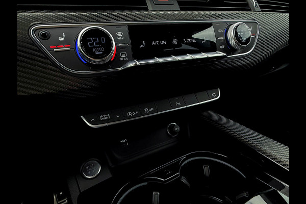 Audi A4 Avant 2.0TFSI 245pk S-Tronic Competition S Edition S-Line 1é Eig! Panoramadak|Virtual|Ambiance|LED Matrix|Leder|Carbon|RS4