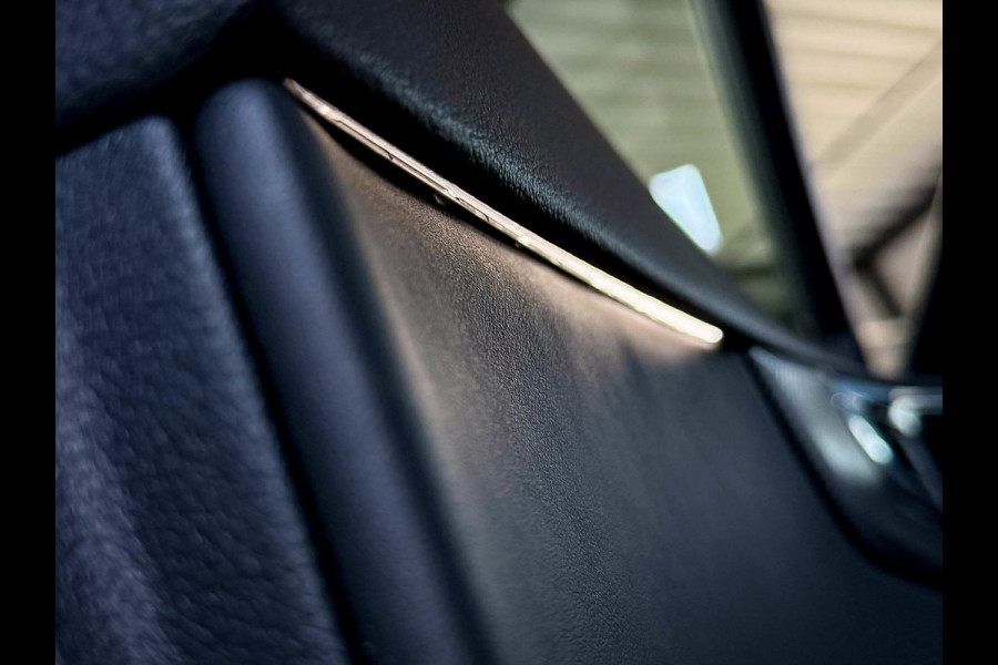 Audi A4 Avant 2.0TFSI 245pk S-Tronic Competition S Edition S-Line 1é Eig! Panoramadak|Virtual|Ambiance|LED Matrix|Leder|Carbon|RS4