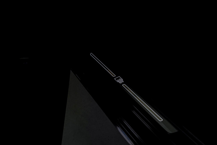 Audi A4 Avant 2.0TFSI 245pk S-Tronic Competition S Edition S-Line 1é Eig! Panoramadak|Virtual|Ambiance|LED Matrix|Leder|Carbon|RS4