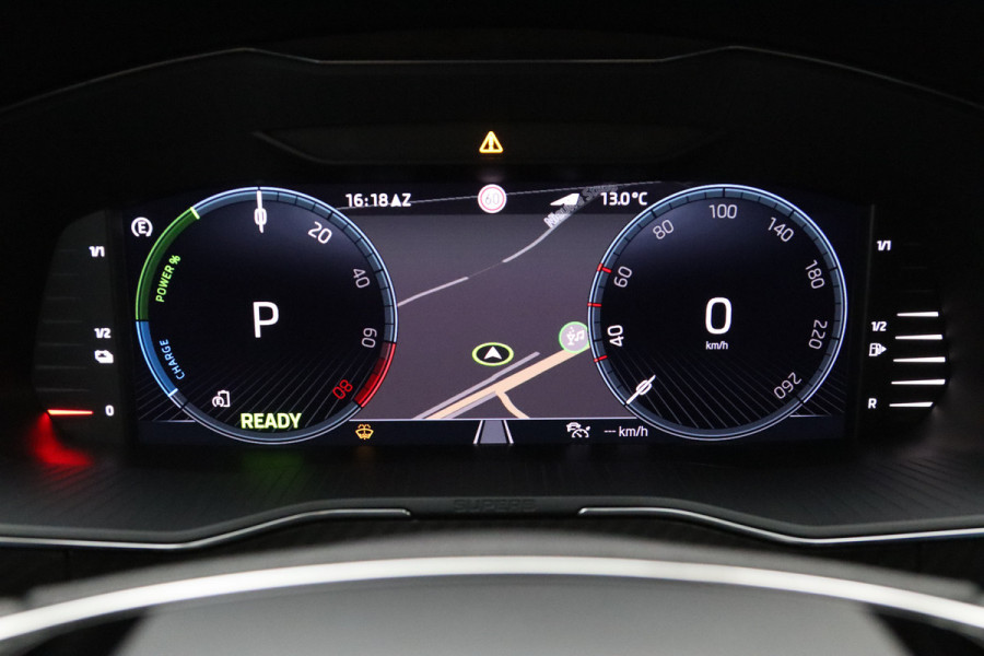 Škoda Superb Combi 1.4 TSI iV 218 PK Sportline Business PHEV, Trekhaak, Winterpakket, Memory