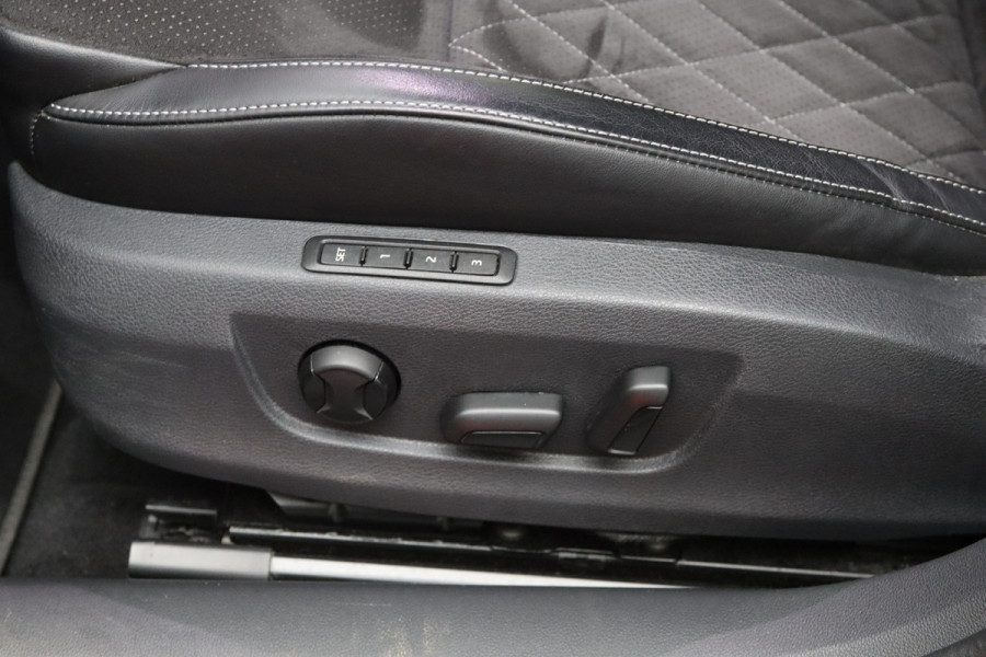 Škoda Superb Combi 1.4 TSI iV 218 PK Sportline Business PHEV, Trekhaak, Winterpakket, Memory