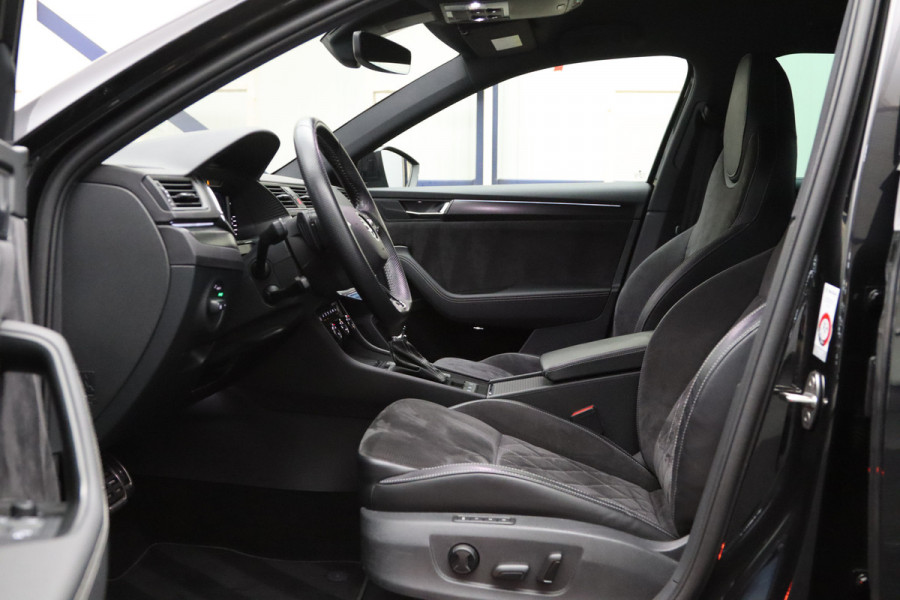 Škoda Superb Combi 1.4 TSI iV 218 PK Sportline Business PHEV, Trekhaak, Winterpakket, Memory