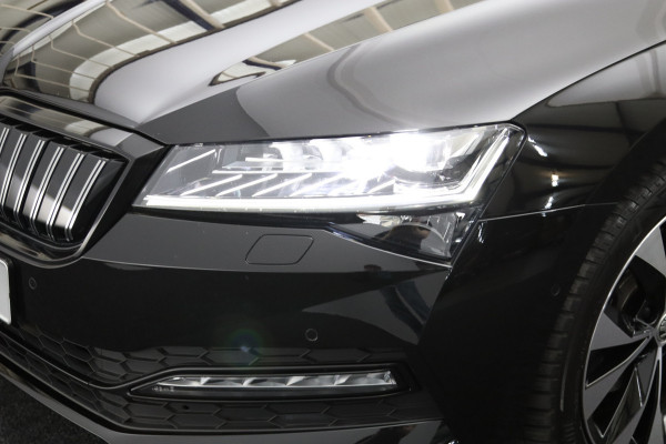 Škoda Superb Combi 1.4 TSI iV 218 PK Sportline Business PHEV, Trekhaak, Winterpakket, Memory