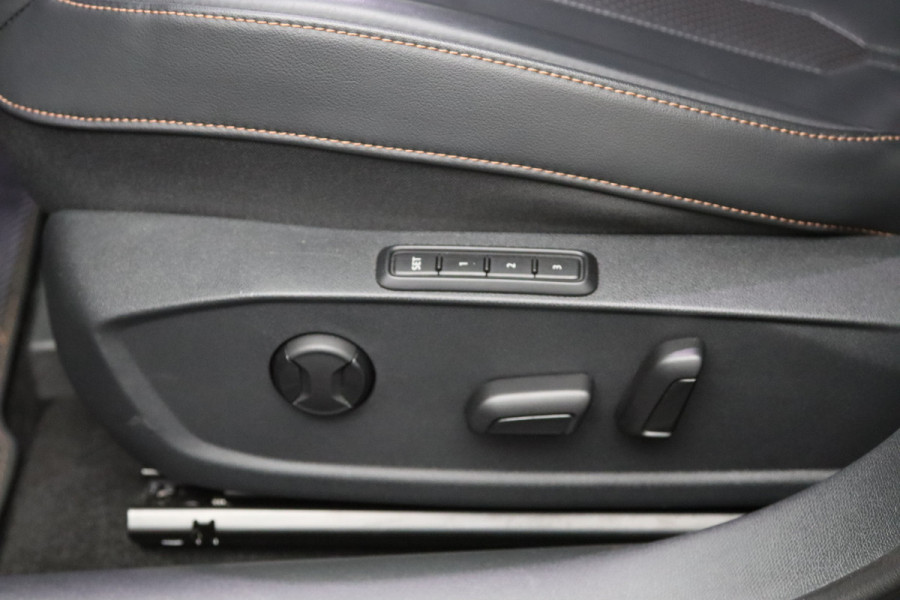 CUPRA Formentor 1.4 e-Hybrid VZ 245 PK Copper Edition PHEV, Leder, 360 Camera, Winterpakket, Mmeory