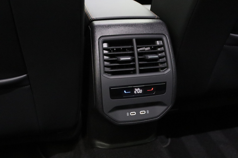 CUPRA Formentor 1.4 e-Hybrid VZ 245 PK Copper Edition PHEV, Leder, 360 Camera, Winterpakket, Mmeory