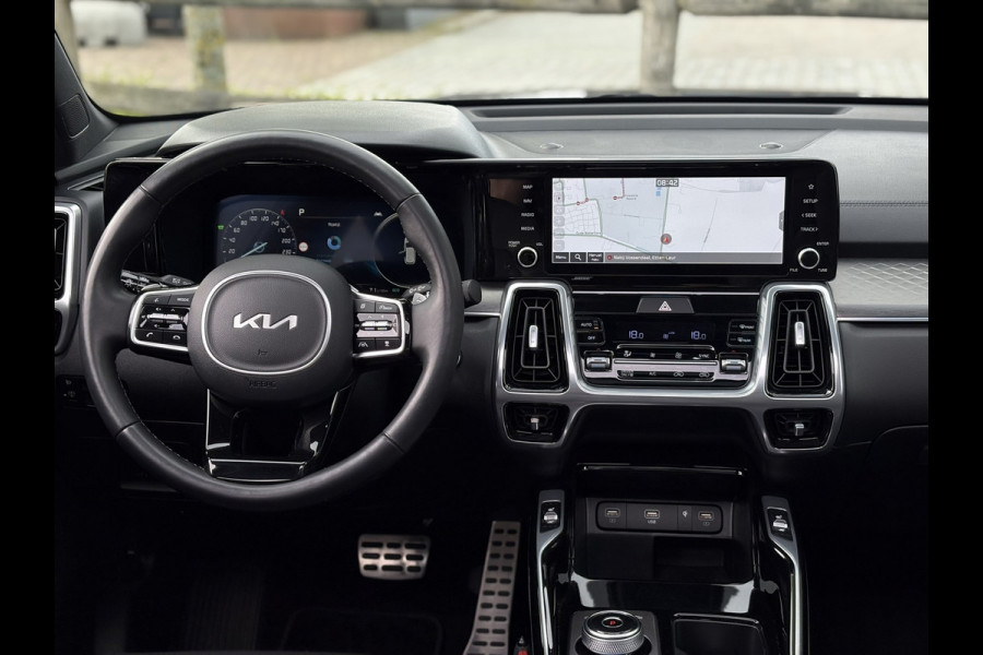Kia Sorento 1.6 T-GDI Hybrid 2WD ExecutiveLine 5p. | Pano, Leder, Memory, ACC, Carplay/Android, Navi, 360 Camera | 1e Eigenaar |