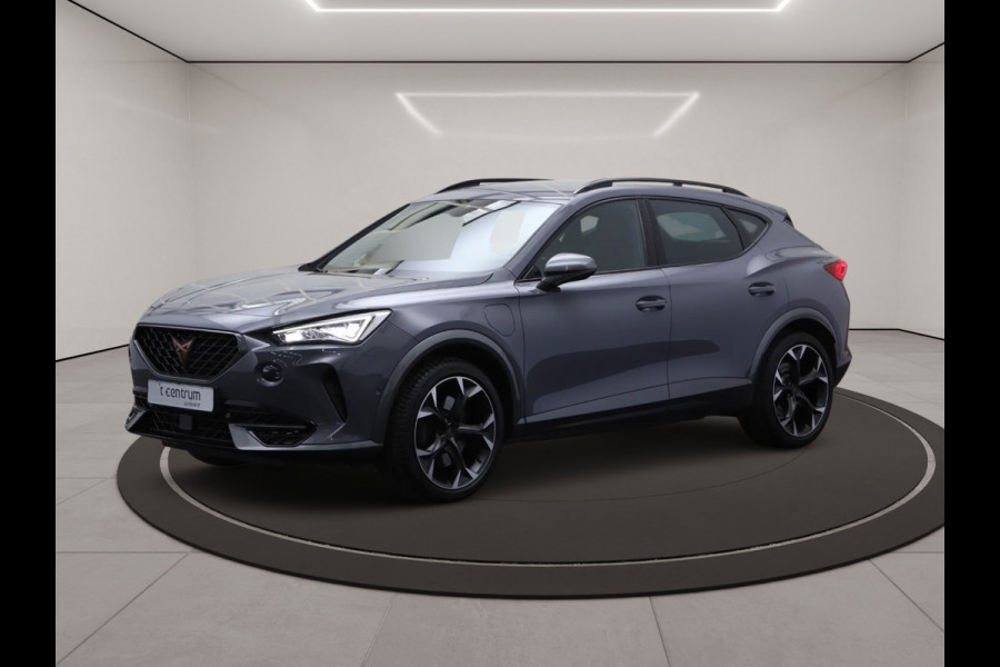 CUPRA Formentor 1.4 e-Hybrid VZ 245 PK Performance PHEV, Memory, Stuur-Startknop, Winterpakket, Kuiptsoelen, Camera