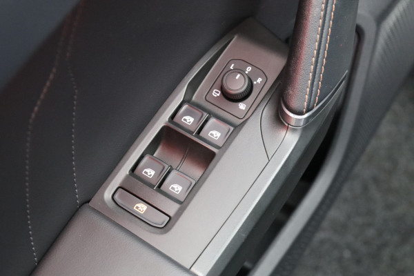 CUPRA Formentor 1.4 e-Hybrid VZ 245 PK Performance PHEV, Memory, Stuur-Startknop, Winterpakket, Kuiptsoelen, Camera