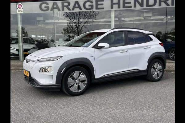 Hyundai Kona EV Fashion 64 kWh | SOH: 94,1% | Dode Hoek Detectie | HUD | ACC |