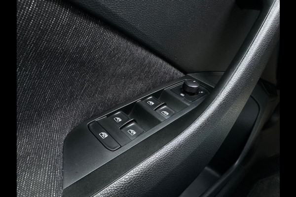 Škoda Kamiq 1.0 TSI Business Edition, Automaat, Bluetooth, Cruise, CarPlay, Trekhaak, PDC