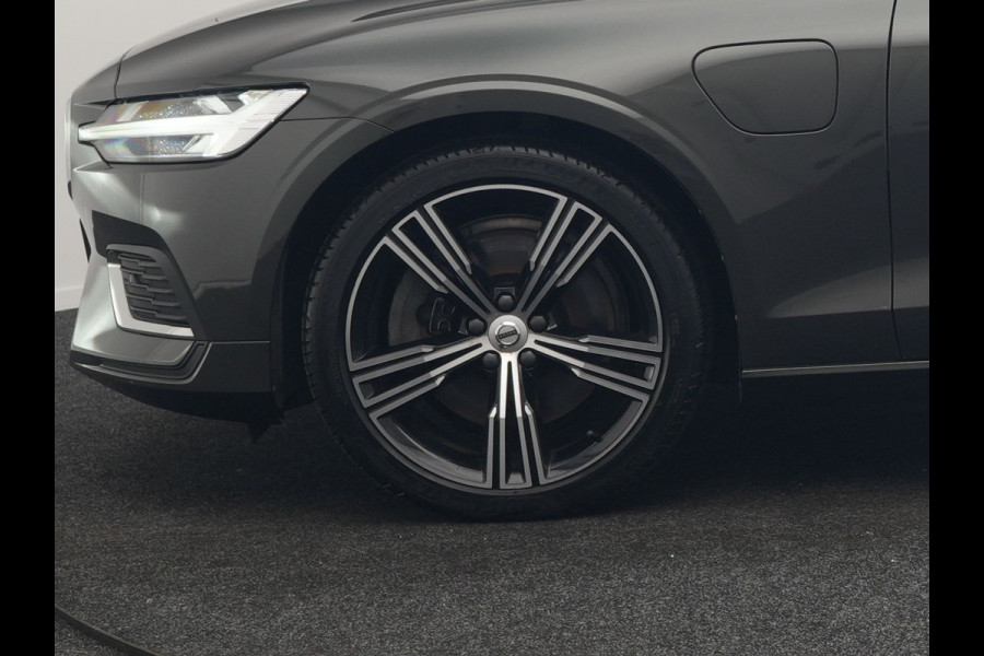 Volvo V60 T6 Recharge AWD Inscription PHEV 340pk Dealer O.H. | Panodak | Camera | Lederen Sportstoelen Memory & Verwarmd | Stuur Verwarmd | Keyless | Navigatie | DAB | Cruise Control | Plug In Hybrid |