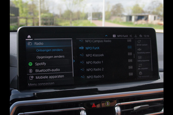 BMW iX3 Executive 80 kWh | Panoramadak | Camera | Sfeerverlichting | Apple Carplay | Cruise Control |