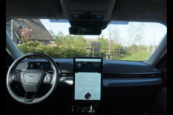 Ford Mustang Mach-E Extended RWD 98 kWh | SOH 94% | Panoramadak | 360 Camera | Bang & Olufsen | Apple Carplay | Cruise Control |