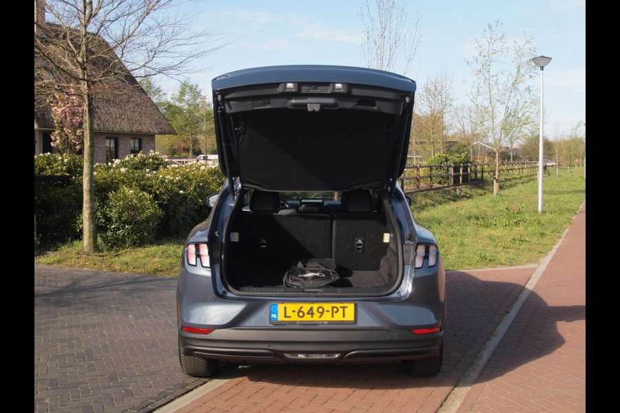 Ford Mustang Mach-E Extended RWD 98 kWh | SOH 94% | Panoramadak | 360 Camera | Bang & Olufsen | Apple Carplay | Cruise Control |