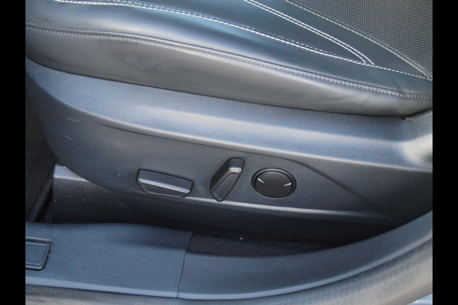 Ford Mustang Mach-E Extended RWD 98 kWh | SOH 94% | Panoramadak | 360 Camera | Bang & Olufsen | Apple Carplay | Cruise Control |