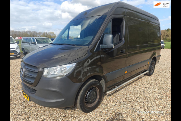 Mercedes-Benz Sprinter 315 1.9 CDI L2H2, AUTOMAAT , Euro 6 , Apk april 2027 , 150 PK , met pakket bezorg vakken.