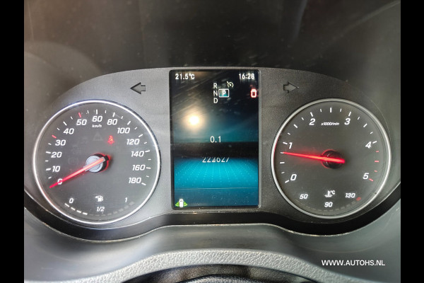 Mercedes-Benz Sprinter 315 1.9 CDI L2H2, AUTOMAAT , Euro 6 , Apk april 2027 , 150 PK , met pakket bezorg vakken.