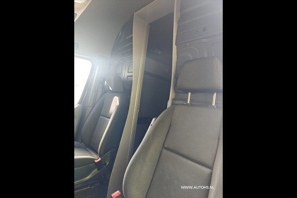 Mercedes-Benz Sprinter 315 1.9 CDI L2H2, AUTOMAAT , Euro 6 , Apk april 2027 , 150 PK , met pakket bezorg vakken.