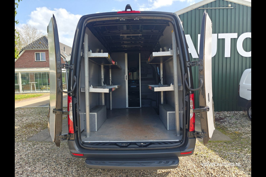 Mercedes-Benz Sprinter 315 1.9 CDI L2H2, AUTOMAAT , Euro 6 , Apk april 2027 , 150 PK , met pakket bezorg vakken.