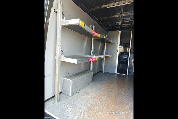 Mercedes-Benz Sprinter 315 1.9 CDI L2H2, AUTOMAAT , Euro 6 , Apk april 2027 , 150 PK , met pakket bezorg vakken.