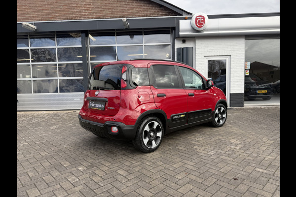 Fiat Panda Cross 1.0 Hybrid Pandina