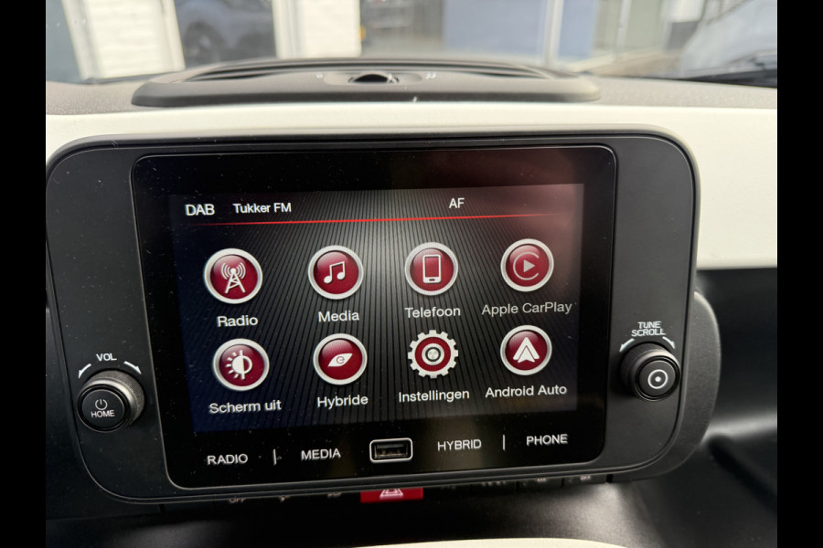 Fiat Panda Cross 1.0 Hybrid Pandina