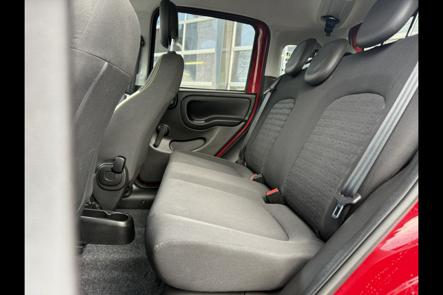 Fiat Panda Cross 1.0 Hybrid Pandina