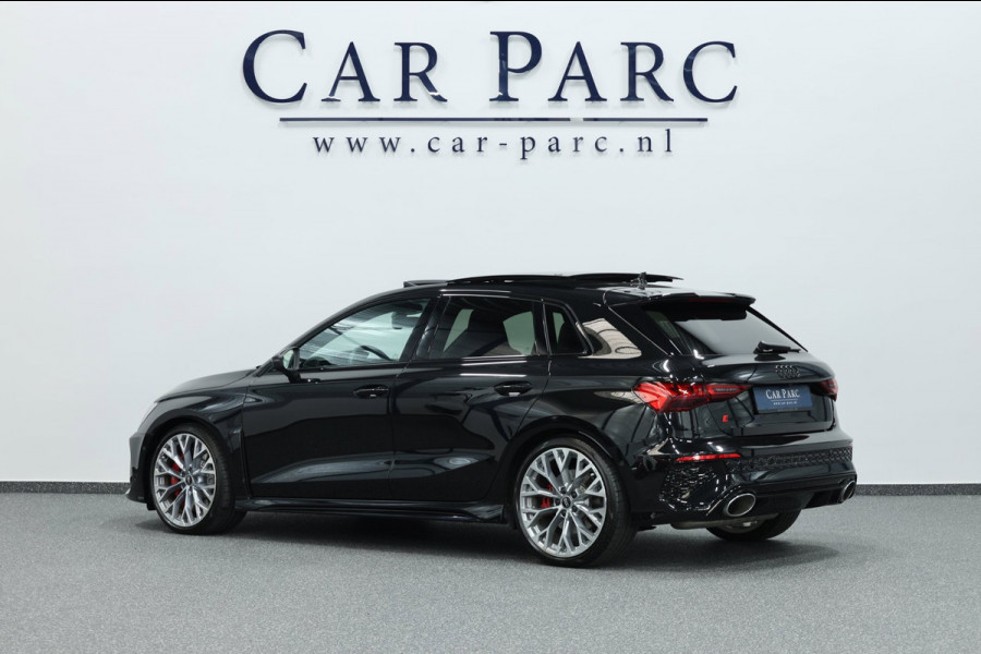 Audi RS3 Sportback 2.5 TFSI quattro 400+PK MATRIX-LED/VIRTUAL/B&O/SFEER/LEDER+S.VERWARMING/19"LMV/CAM/PDC/ACC/12 MND GARANTIE!!