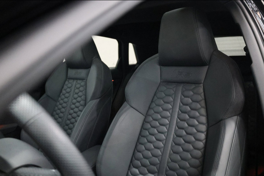 Audi RS3 Sportback 2.5 TFSI quattro 400+PK MATRIX-LED/VIRTUAL/B&O/SFEER/LEDER+S.VERWARMING/19"LMV/CAM/PDC/ACC/12 MND GARANTIE!!