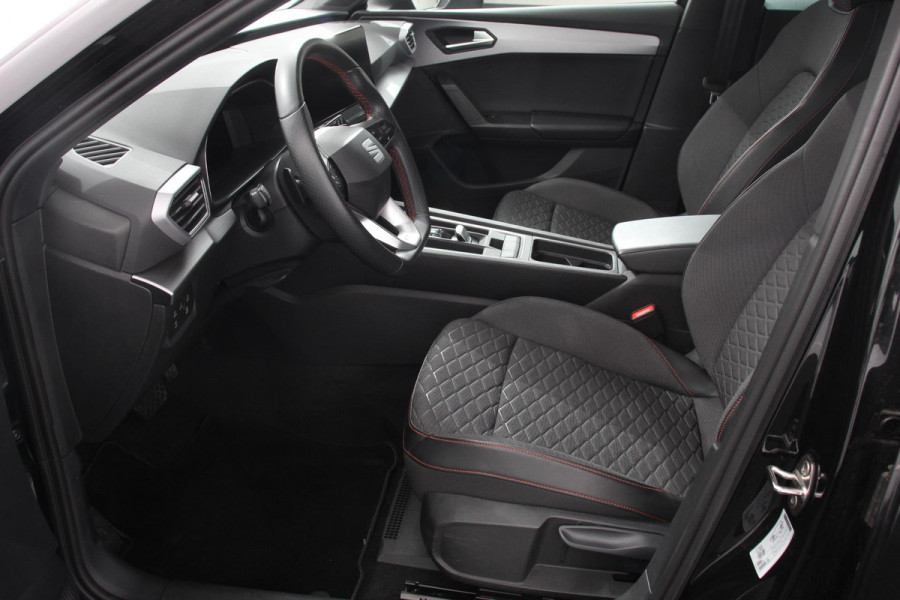 Seat Leon ST FR 1.5 eTSI DSG | Adaptieve Cruise Control | Navigatie | Digitale cockpit| Full LED koplampen| Stoelverwarming| Parkeersensoren | Apple Carplay/Android Auto |